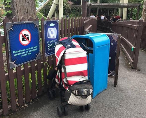 貪玩父母為坐過山車 把女嬰獨自放垃圾桶旁