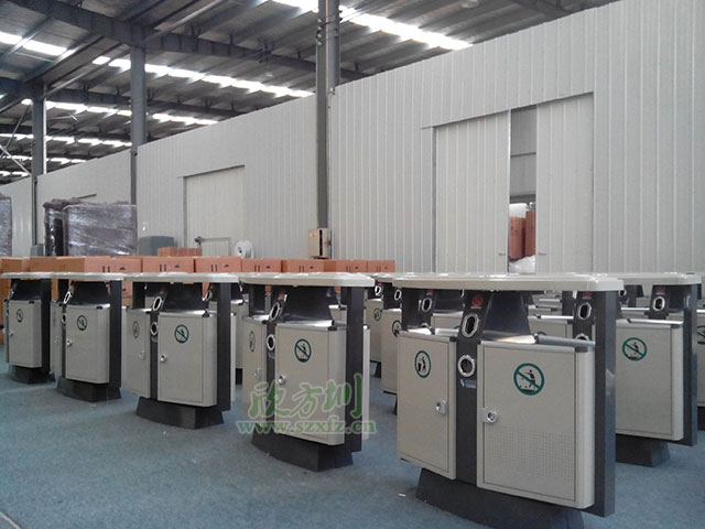    戶外重慶垃圾桶 欣方圳垃圾桶廠家教您選購