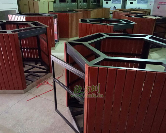 ??诨疖囌菊九_花盆垃圾桶生產(chǎn)工藝