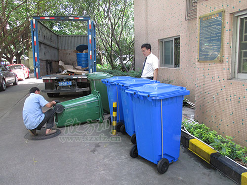 新增塑料分類垃圾桶！牛市東西路“美顏”